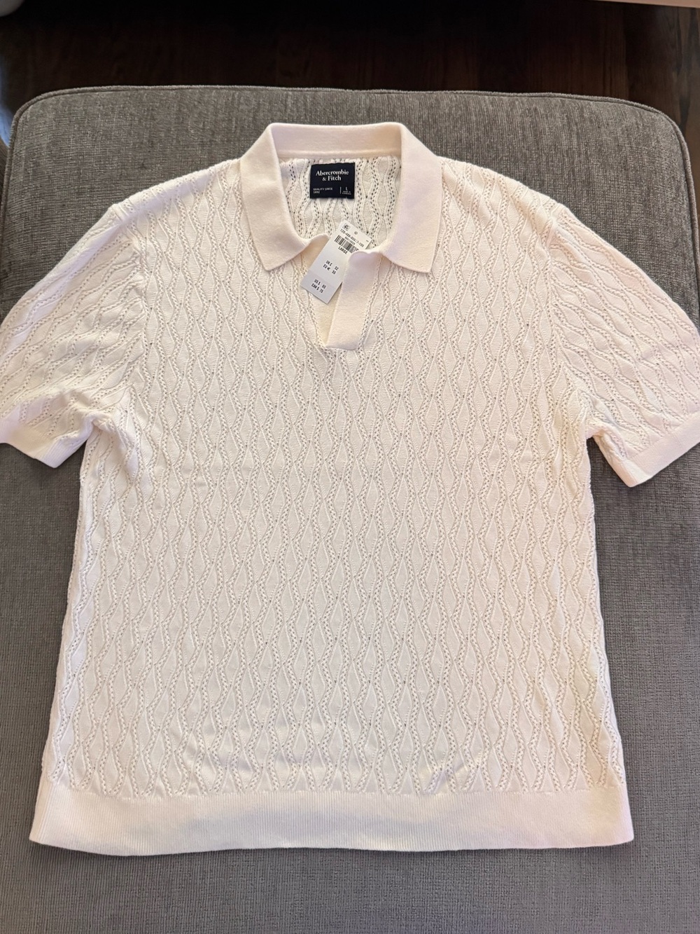 Men’s Abercrombie and Fitch knit short sleeve